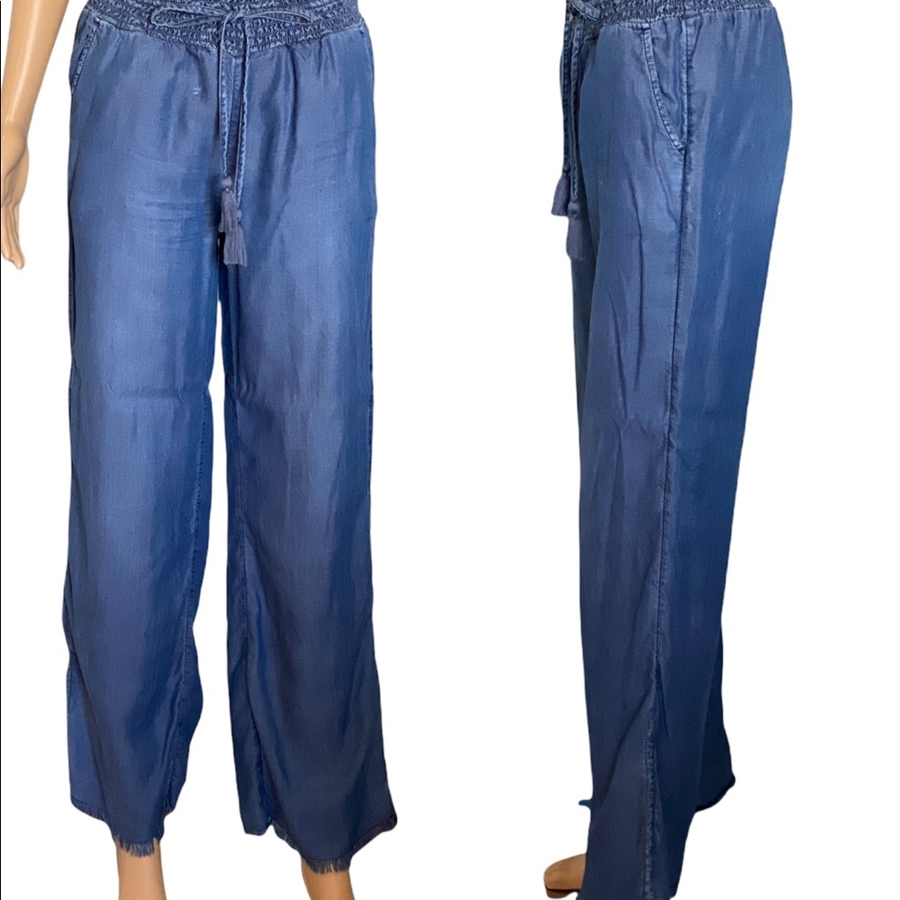 Aerie medium wash pants, size XS